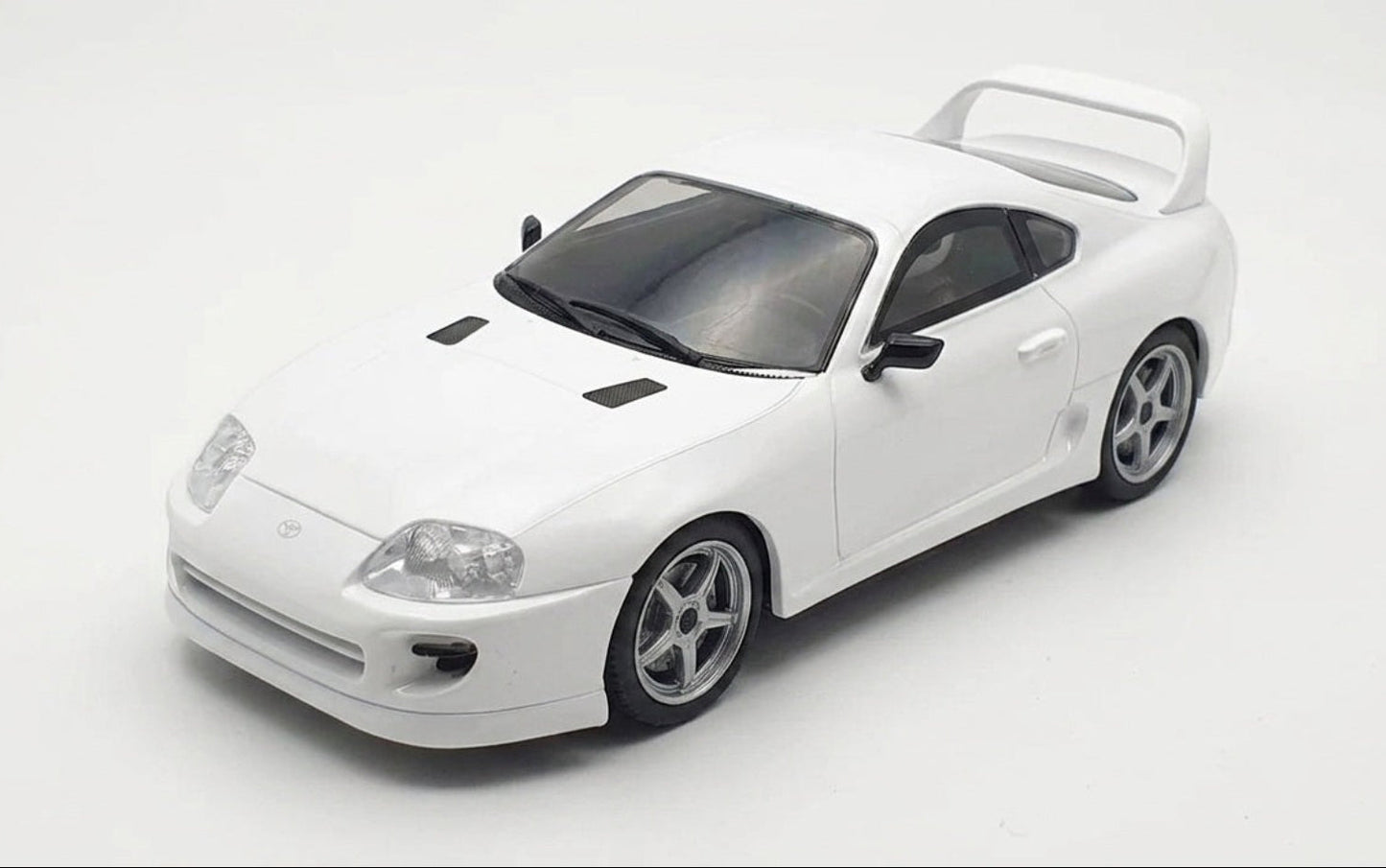 Scalextric C4616PW Toyota Supra Plain White