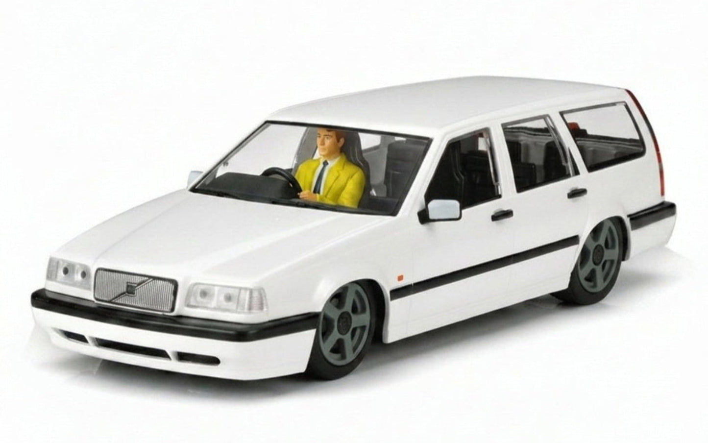 Scalextric C4627PW Volvo 850 Estate Plain White