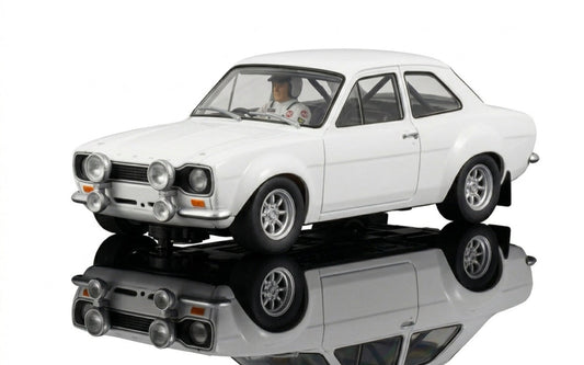 Scalextric C4011 Ford Escort Mk1 Plain White
