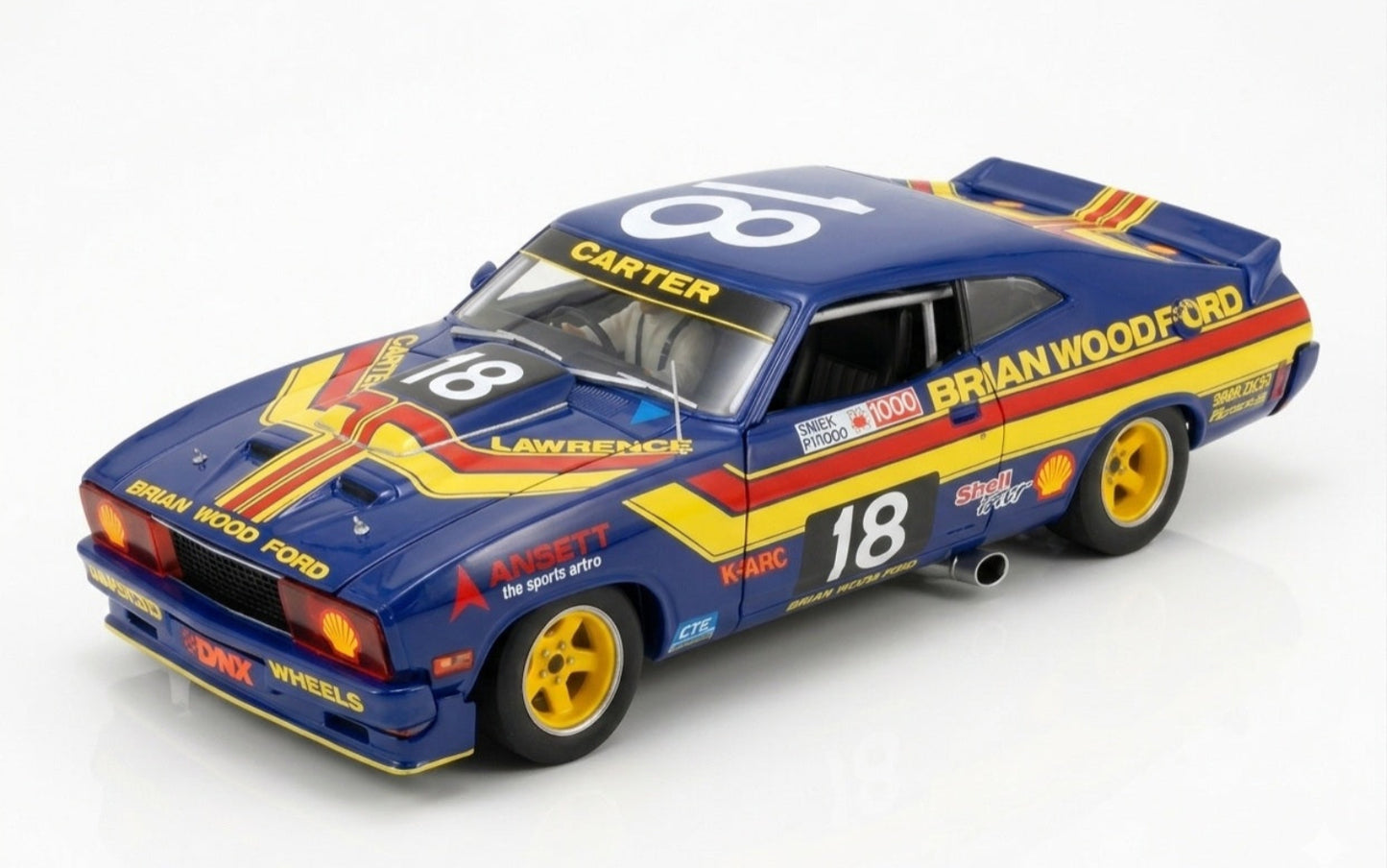 Scalextric C4260 Ford XC Falcon Bathurst 1978 #18