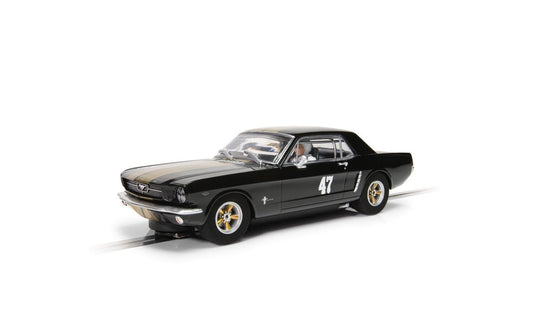 Scalextric C4405 Ford Mustang Black Gold Slot Car