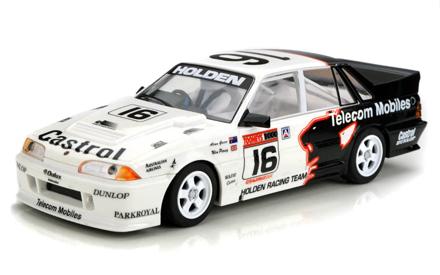 Scalextric C4547 Holden VL Commodore Group A Bathurst 1990 Winner #16